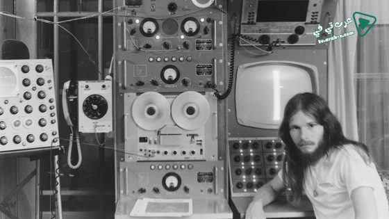 فيلم John Was Trying To Contact Aliens 2020 مترجم